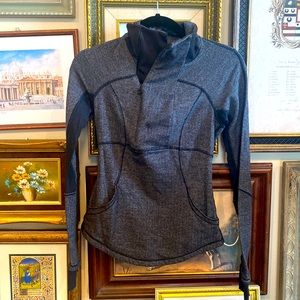 Lululemon quarter zip baserunner jacket - size 4 - herringbone